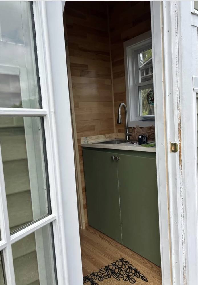 Custom 63 sq ft THOW photo 2