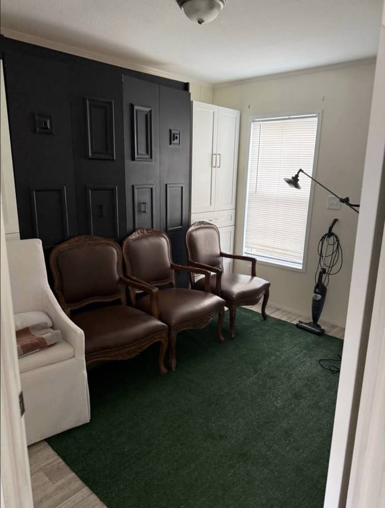 Modern 1 Bed / 1 Bath THOW — Move-In Ready photo 3