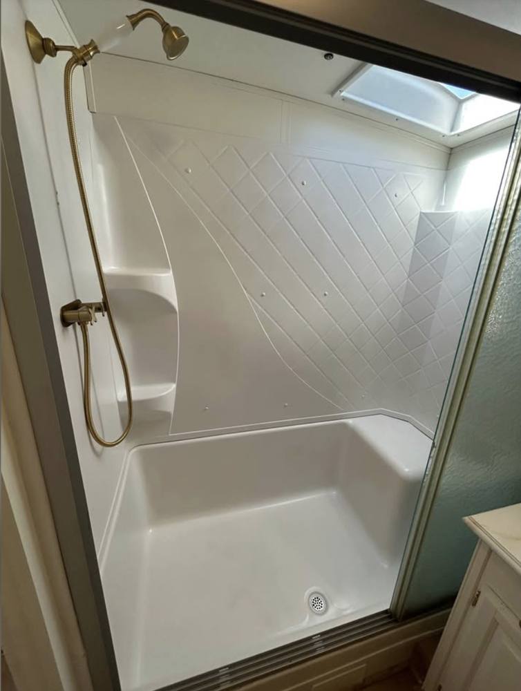 2017 Jayco Eagle 339 — Fully Renovated photo 7