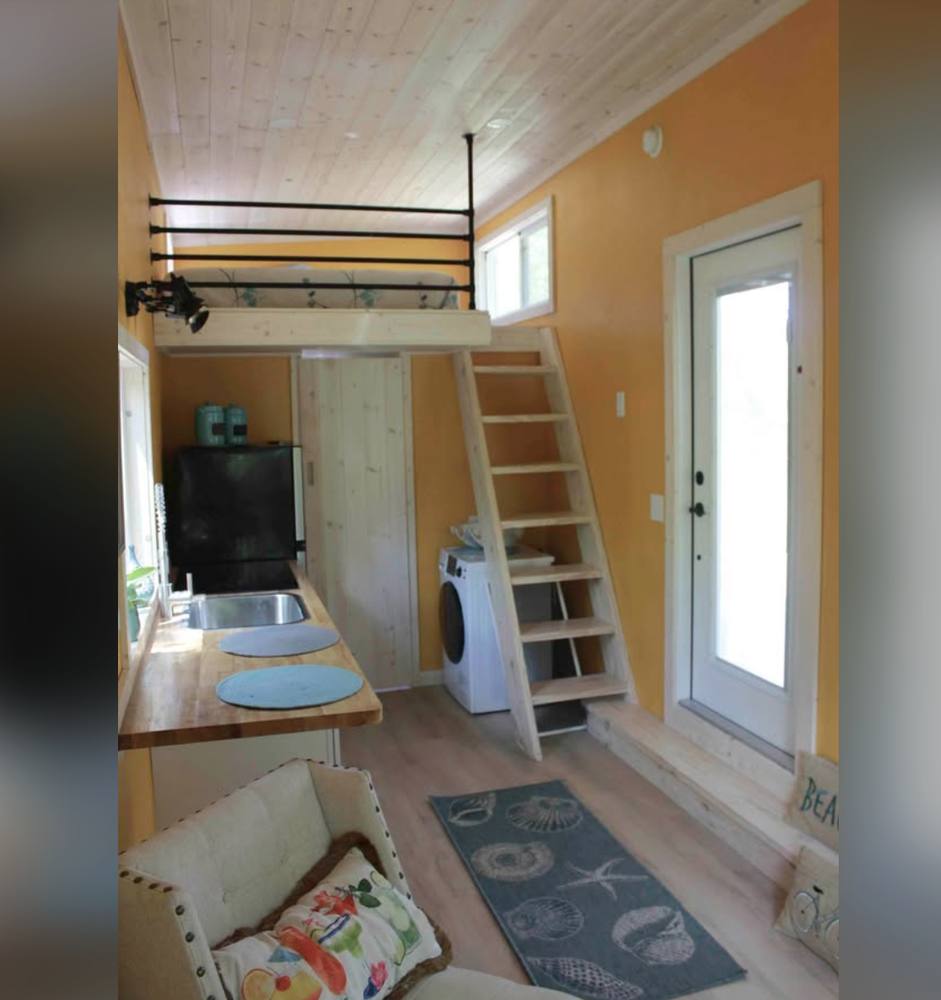 1 Bed / 1 Bath Tiny House in Ruskin photo 4
