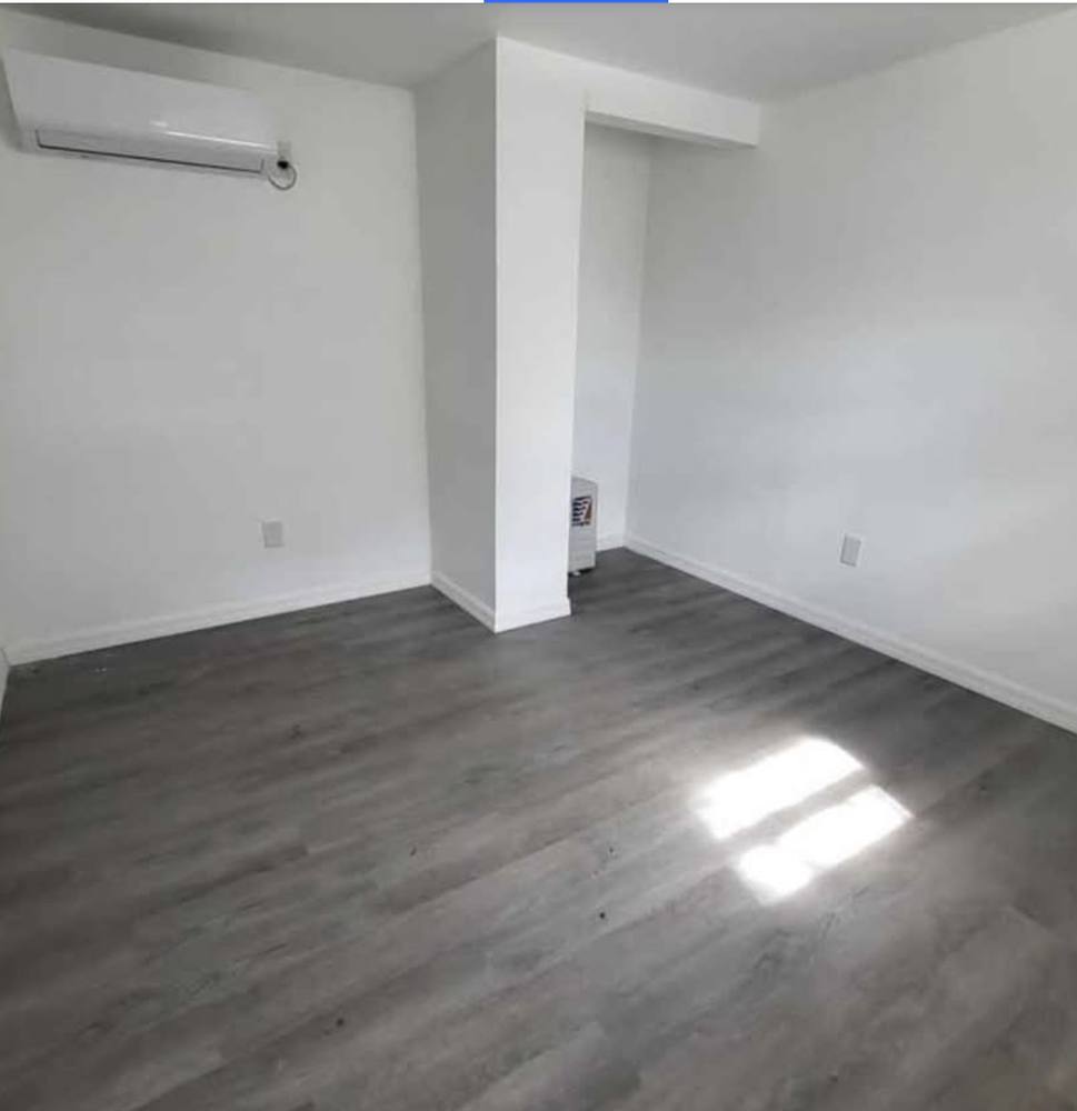 33x12 Tiny Home — Practically Brand New photo 3