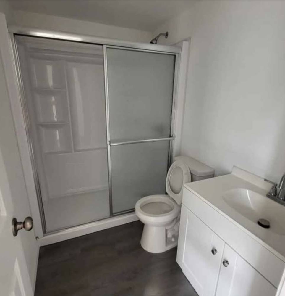 33x12 Tiny Home — Practically Brand New photo 4
